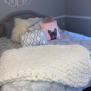Chunky Knit Blanket